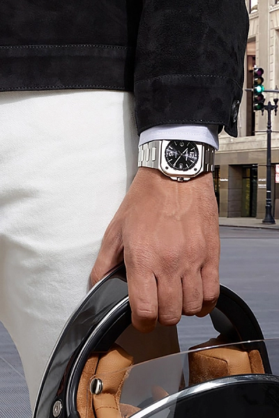Bell &amp; Ross BR 05 Thép Đen BR05A-BL-ST/SST