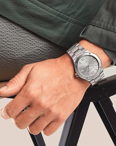 Baume &amp; Mercier Riviera M0A10622