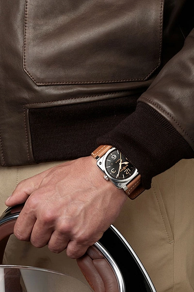 Bell &amp; Ross BR 03-92 Golden Heritage BR0392-GH-ST/SCA