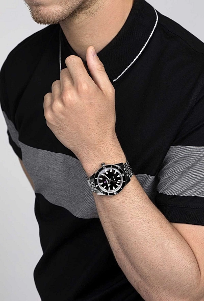 Rado Captain Cook Tự động R32505153
