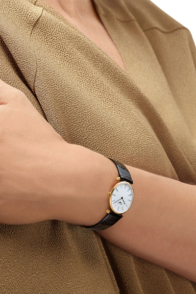 La Grande Classique của Longines L4.512.2.11.2