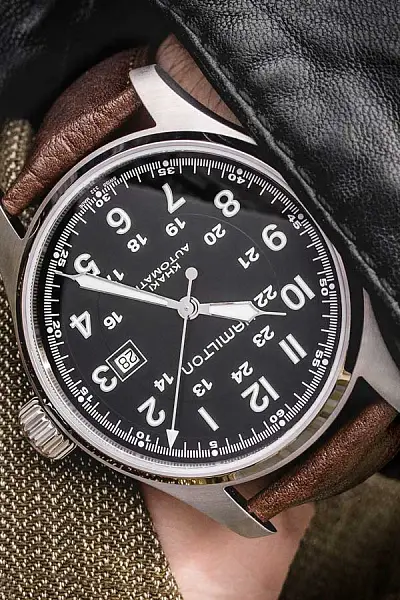 Dây đeo Hirsch Camelgrain Pro Skin L 01009015-2-20