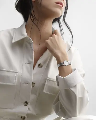La Grande Classique của Longines L4.209.4.71.6