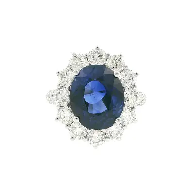 Nhẫn vàng đính sapphire và kim cương