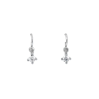 Vòng tai cho trẻ em với đá zircon trắng vàng
