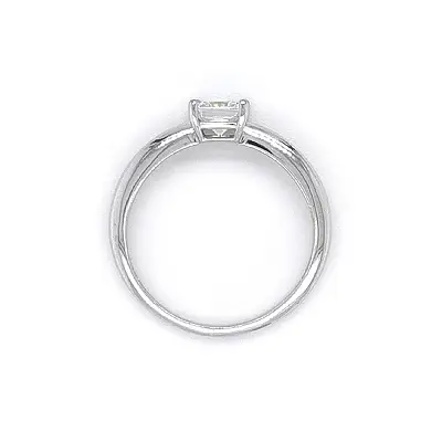 Nhẫn đính hôn bằng vàng trắng và zircon