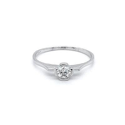 Nhẫn đính hôn bằng vàng trắng và zircon