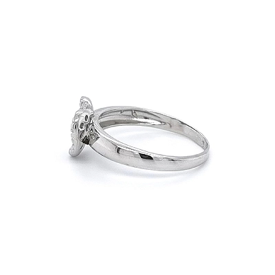 Nhẫn hình trái tim với đá zircon trắng và vàng trắng