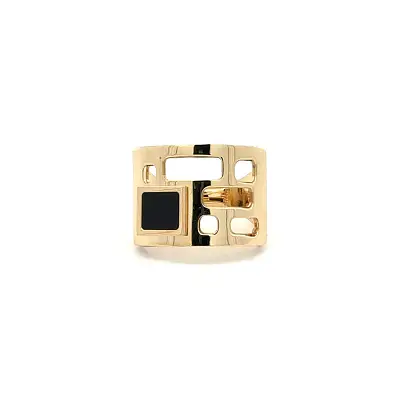 Nhẫn vàng độc quyền với đá onyx