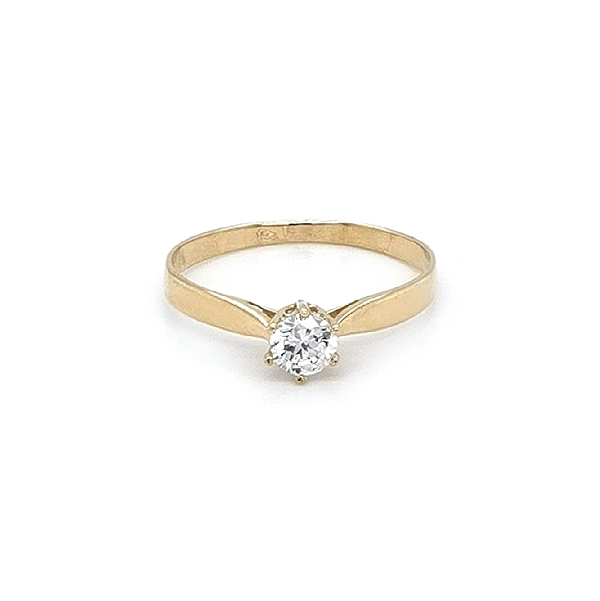 Nhẫn đính hôn bằng vàng với đá zircon