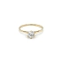 Nhẫn đính hôn bằng vàng với đá zircon