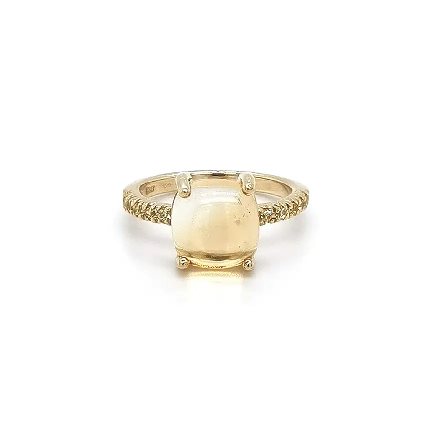 Nhẫn vàng đính đá citrine