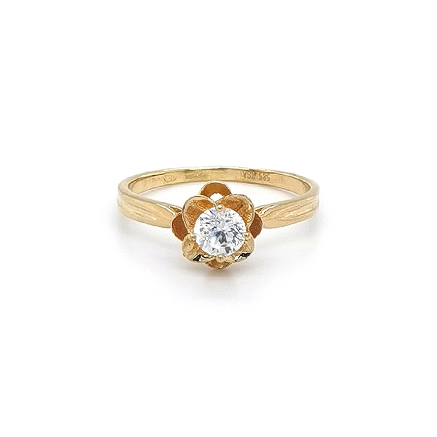 Nhẫn vàng hoa với đá zircon