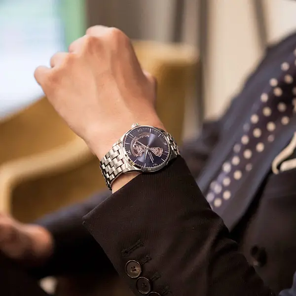 Hamilton Jazzmaster Mặt Trái Tim Mở Tự Động H32705141