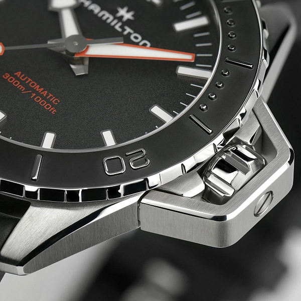 Hamilton Khaki Navy Frogman Tự động H77825330