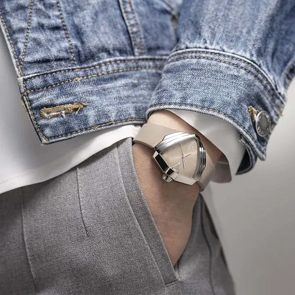 Hamilton Ventura S Tự động H24105370