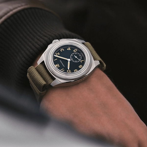 Longines Pilot Bộ sưu tập L2.838.4.53.9