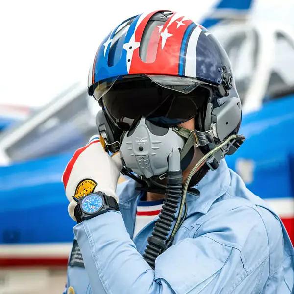 Bell &amp; Ross BR 03-92 Patrouille de France Kỷ niệm 70 năm BR0392-PAF7-CE/SCA