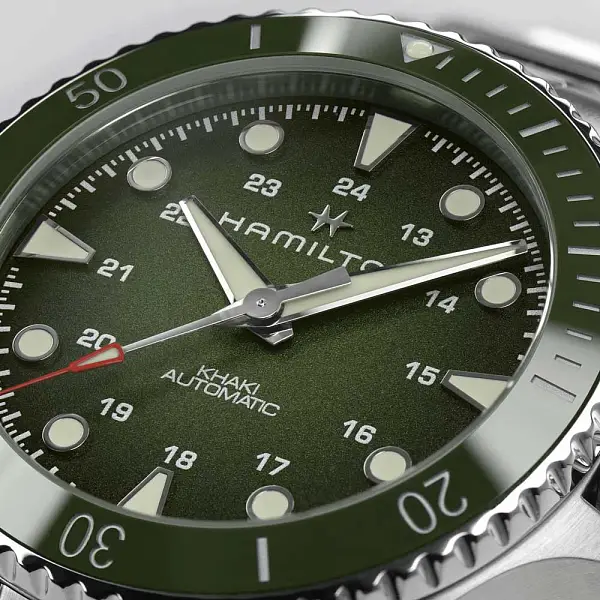 Hamilton Khaki Navy Scuba Car H82525160