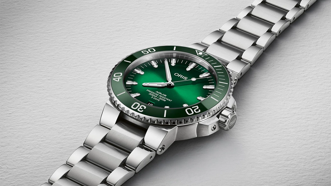Oris Aquis Date 01 400 7763 4157-07 8 24 09PEB