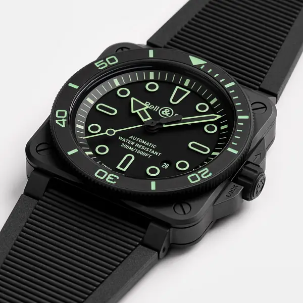 Bell &amp; Ross BR-03 Diver Lum Outline BR03A-D-OL-CE/SRB