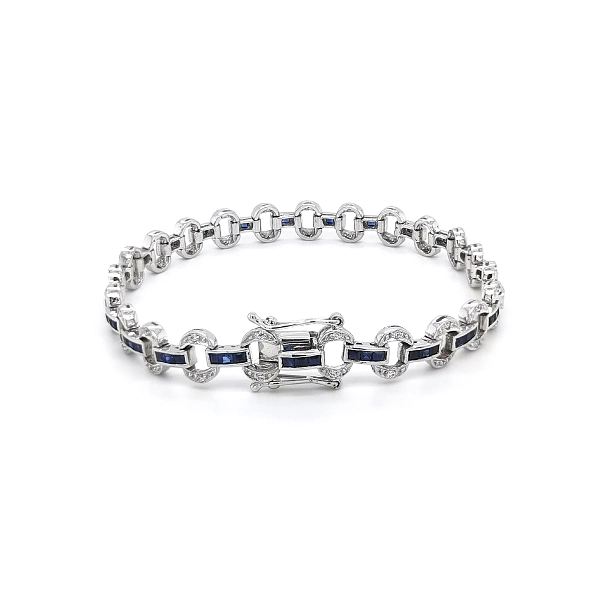 Vòng tay nữ vàng trắng đính pha lê Swarovski thanh lịch