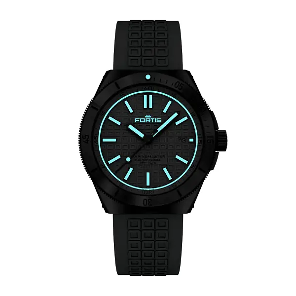 Fortis Marinemaster M-40 Màu Trắng Tuyết trên Dây Đeo Horizon F8120009