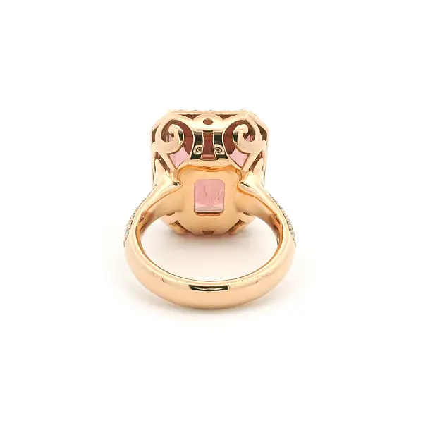 Nhẫn vàng hồng với tourmaline hồng và kim cương