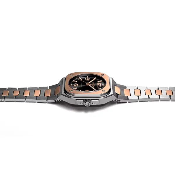 Bell &amp; Ross BR 05 Thép Đen &amp; Vàng BR05A-BL-STPG/SSG