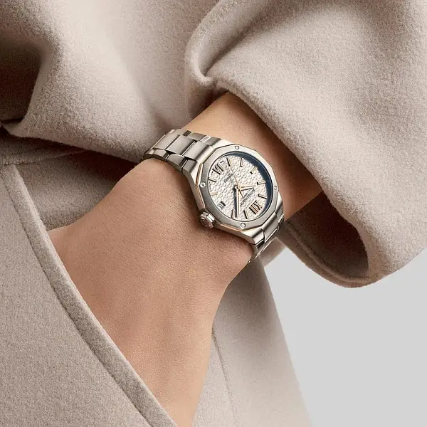 Baume &amp; Mercier Riviera M0A10730