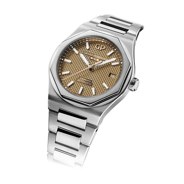 Girard-Perregaux Laureato 38 mm 81005-11-3154-1CM