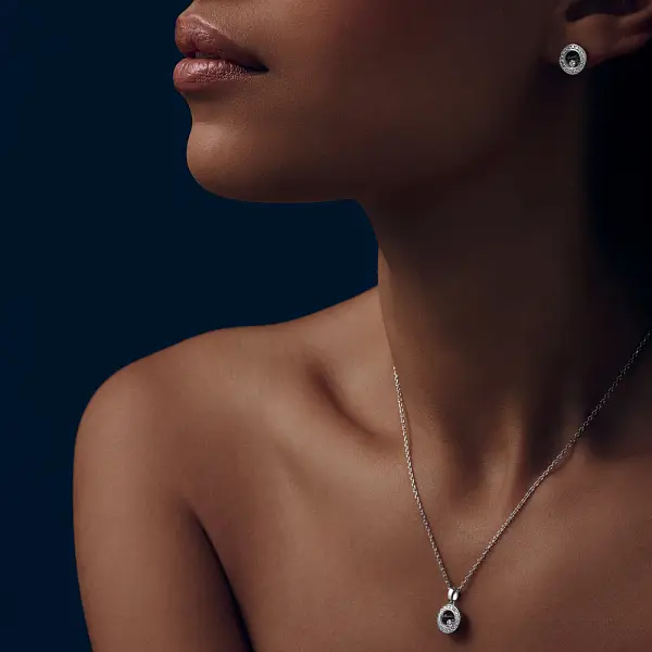 Vòng tai Chopard Happy Diamonds 83A017-1201