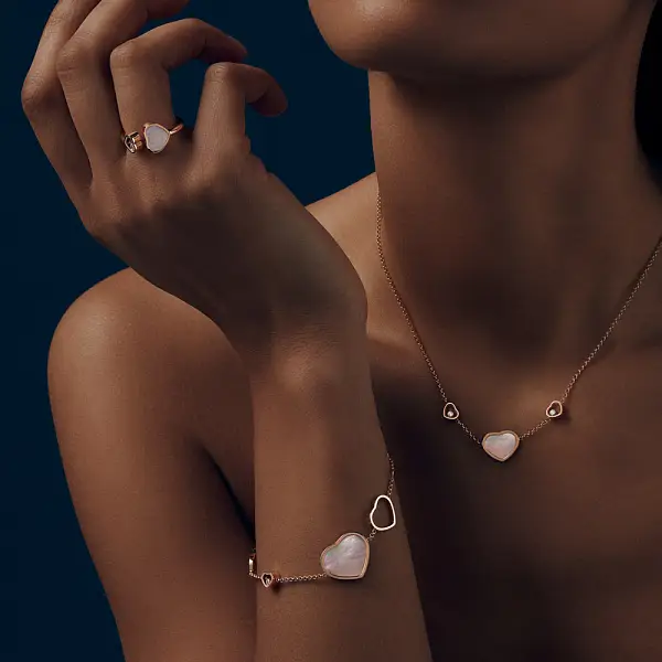 Nhẫn vàng Chopard Happy Hearts 829482-5312