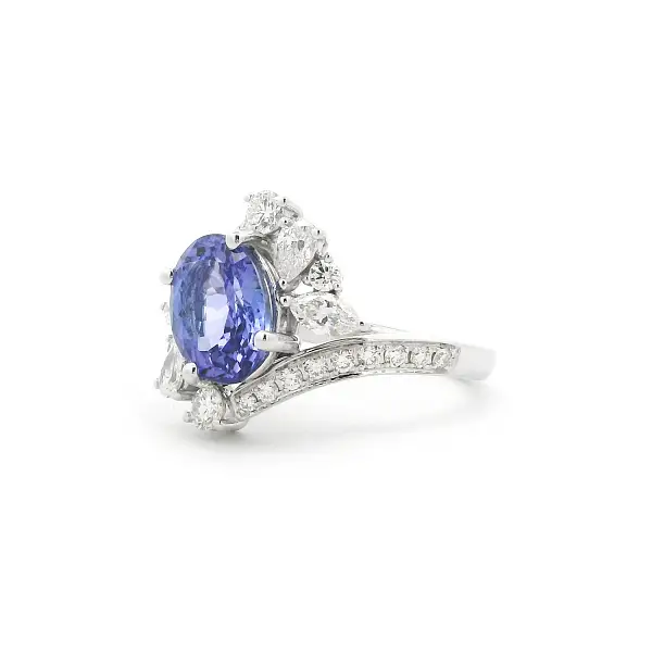 Nhẫn vàng trắng 18K đính đá Tanzanite và kim cương