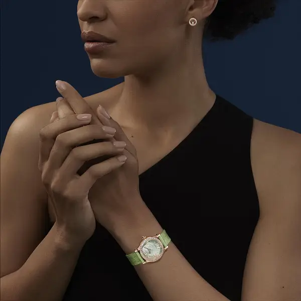 Vòng tai vàng Chopard Happy Diamonds 83A017-5201