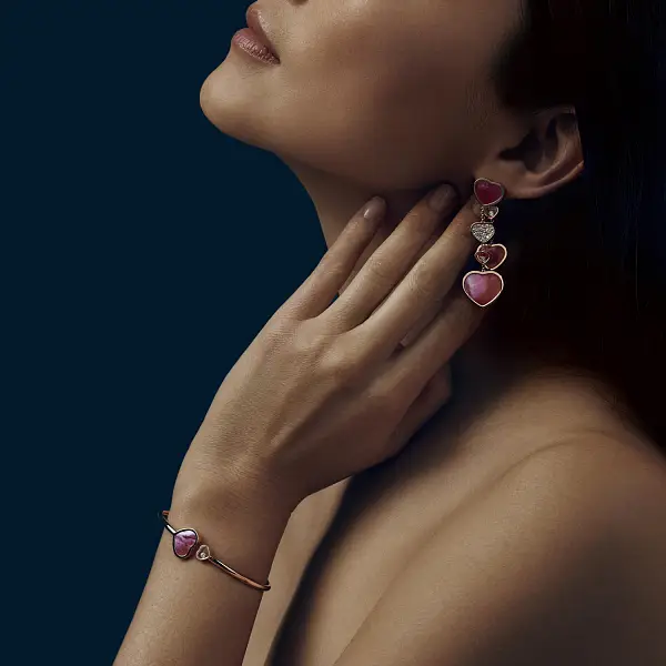 Vòng tay Chopard Happy Hearts vàng 857482-5706