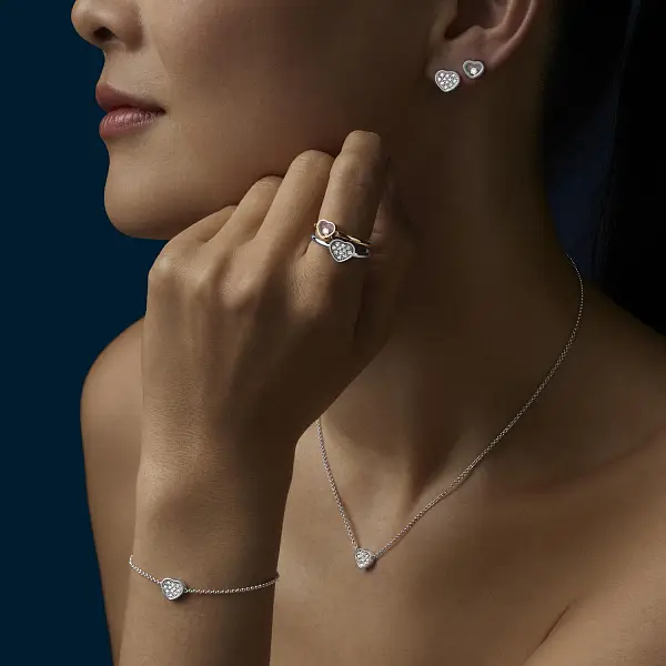 Vòng tay Chopard My Happy Hearts bằng vàng 85A086-1091