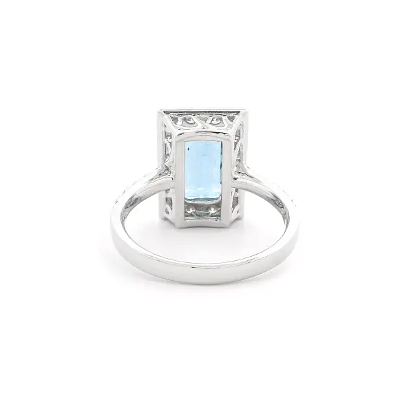 Nhẫn vàng trắng đính đá aquamarine và kim cương