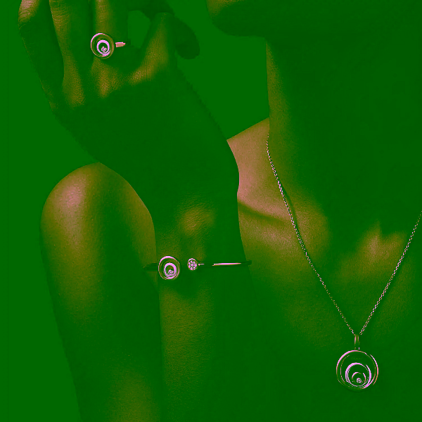 Nhẫn vàng Chopard Happy Spirit 828230-9000