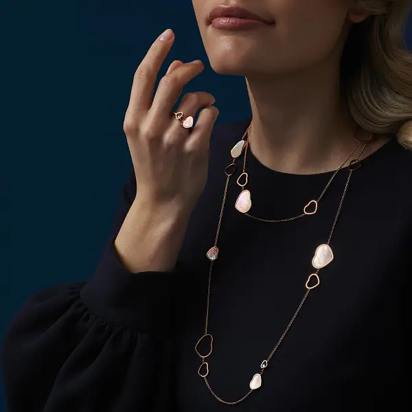 Nhẫn vàng Chopard Happy Hearts 829482-5310