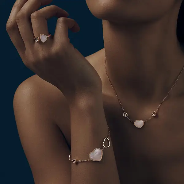 Nhẫn vàng Chopard Happy Hearts 829482-5312