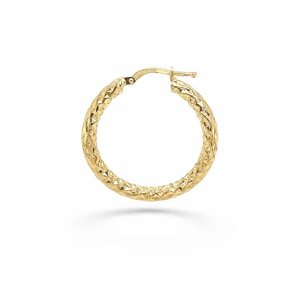 Hoa tai vòng vàng cao cấp với bề mặt cắt kim cương