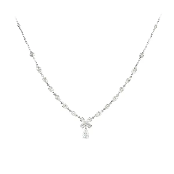 Vòng cổ vàng đính kim cương