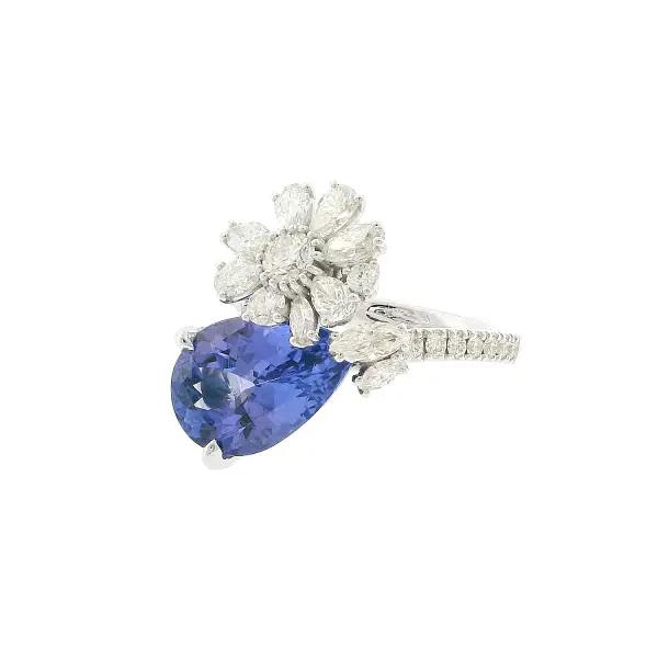 Nhẫn cao cấp với tanzanite tự nhiên 4,78 ct và kim cương bằng vàng trắng