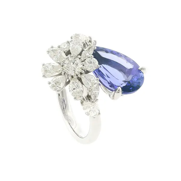 Nhẫn cao cấp với tanzanite tự nhiên 4,78 ct và kim cương bằng vàng trắng