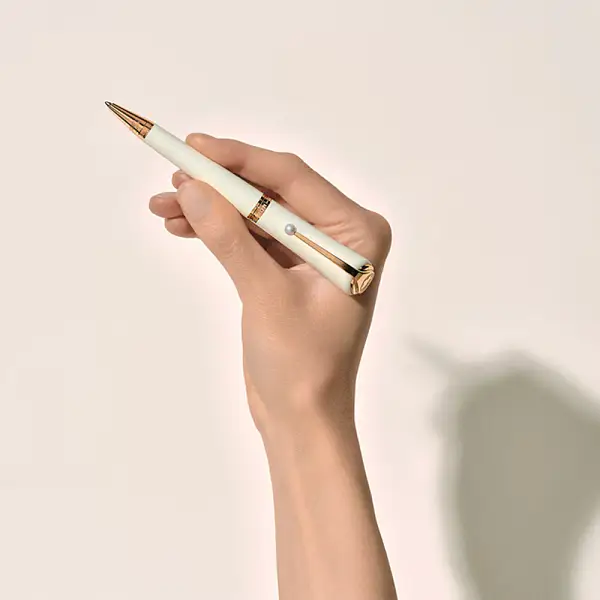 Bút bi Montblanc Marilyn Monroe Special Edition Pearl MB132122