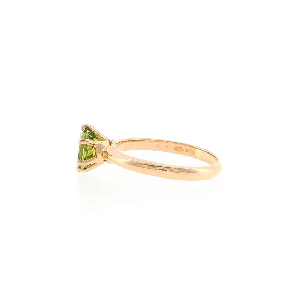 Nhẫn vàng hồng 18K gắn peridot 1,35 ct