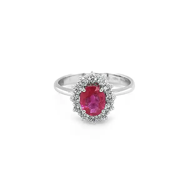 Nhẫn vàng đính ruby và kim cương