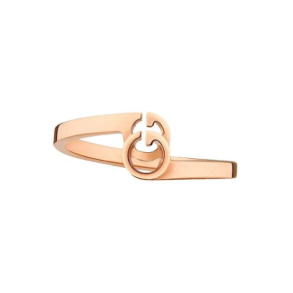 Nhẫn chạy bộ Gucci GG bằng vàng