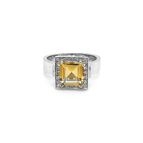 Nhẫn vàng đính đá citrine và kim cương